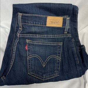 Levi's 550 relaxed bootcut  Denim Jeans with Tan Stitching 10